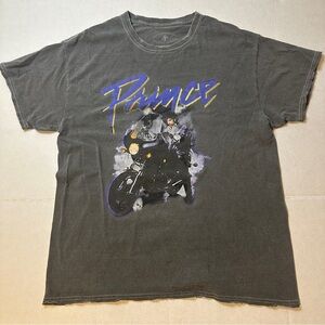 Prince Vintage style shirt size Medium